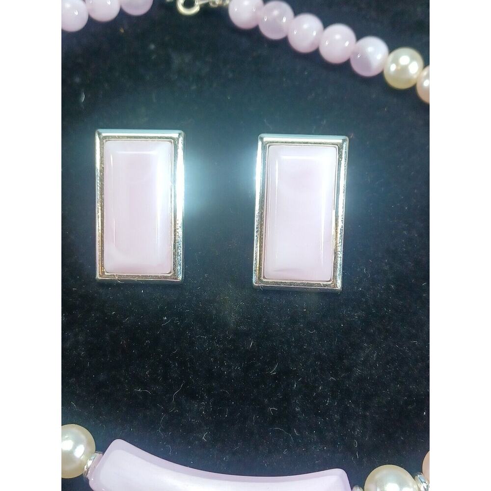 Vintage Genuine Lucite Pink White & Silver Toned Set Necklace,Bracelet & Earring - Picture 3 of 9